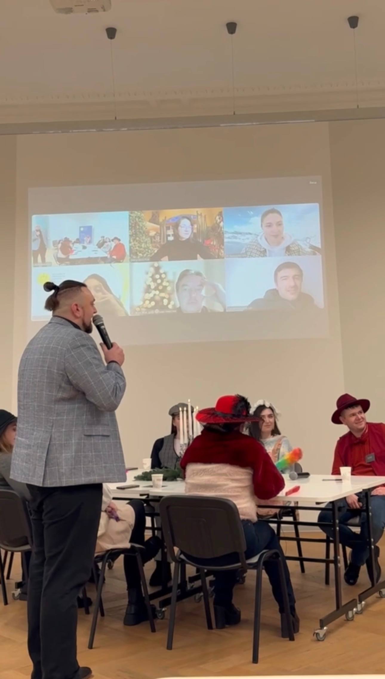 2025-12-19 12.05.54 PM